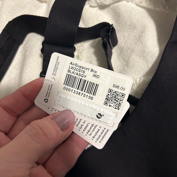 Lululemon air support bra - Picture 3 of 3